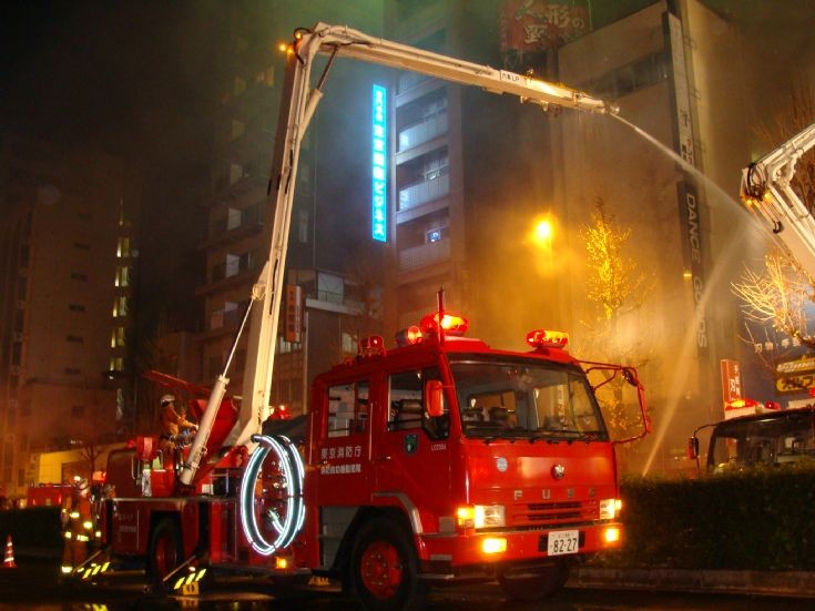 Tokyo fire department Squrt-Fuso 