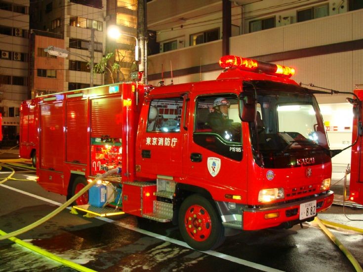 Tokyo fire department Alarm 5 Isuzu Pumper