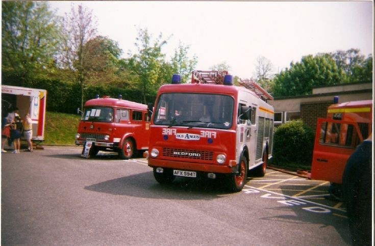 Bedford  Tk  Fire  Engines  1998
