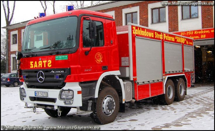 GCBA 4/48 Mercedes Benz Actros 3341