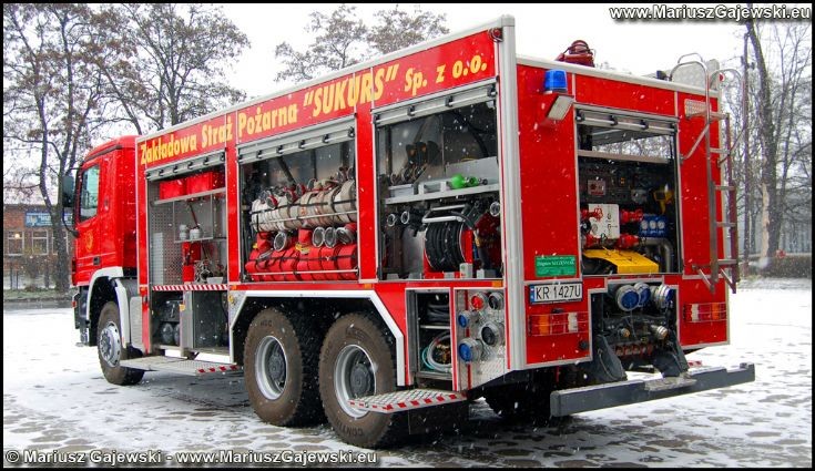 GCBA 4/48 Mercedes-Benz foam unit