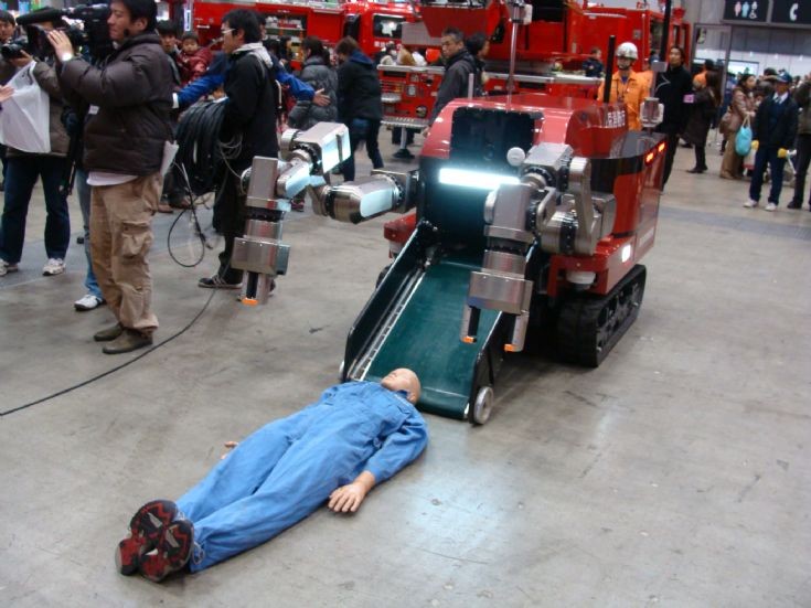 Tokyo Fire Department - Hino Robot in demo