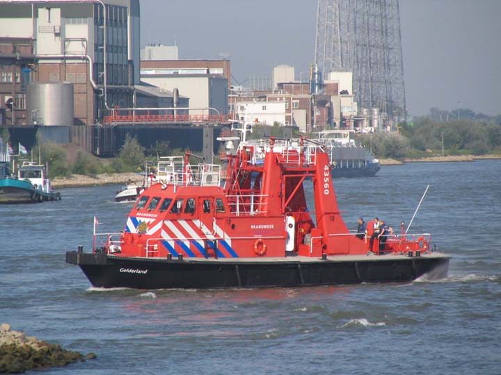 Fireboat Gelderland on the Waal (Holland)