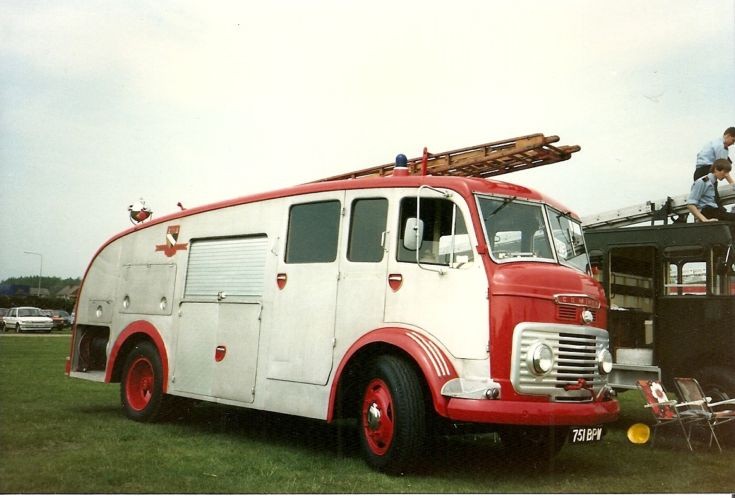 Commer  /Jennings WrT ex Norfolk 751 BPW