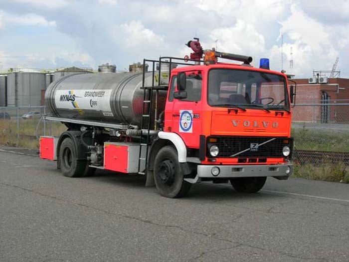 Foam tanker Work Fire brigade Nynas Petroplus