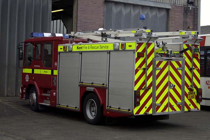 Kent Fire and Rescue Service Dennis Sabre XL PRL