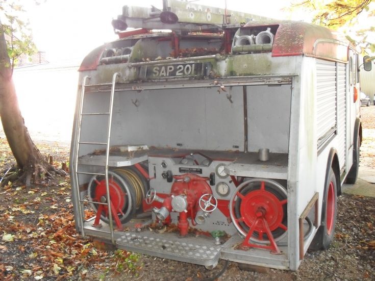 Commer Karrier SAP 201 back