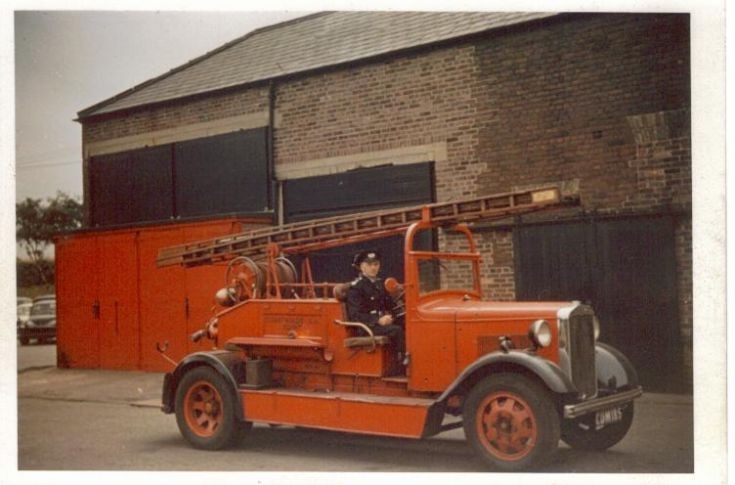 Morris Commercial Pump CDM 185