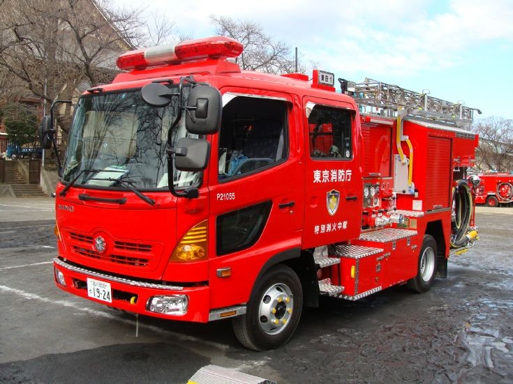 Tokyo Fire Department (Kamata) - Hino Pumper