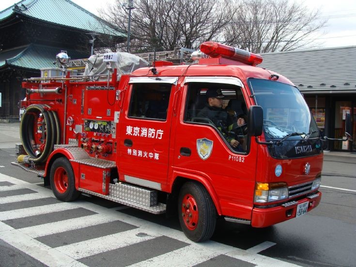 Tokyo Fire Department - Isuzu Pumper