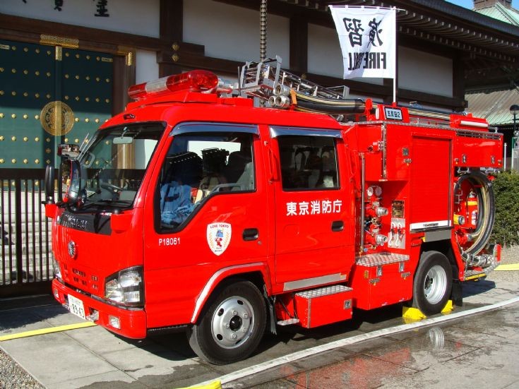 Tokyo FD demo - Isuzu Light Pumper