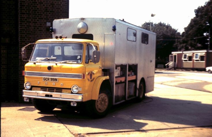 Ford Mobile Workshop