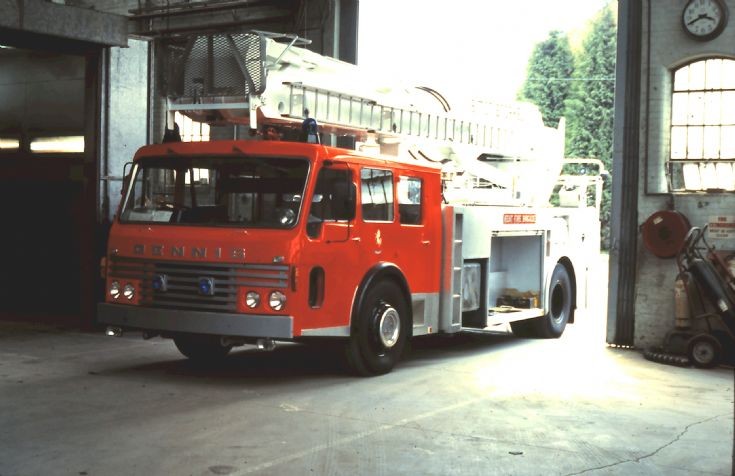 Dennis SS 220 Simon Snorkel