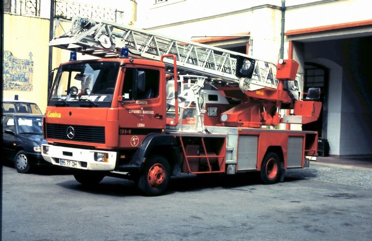 Mercedes Camiva Compact T.L.
