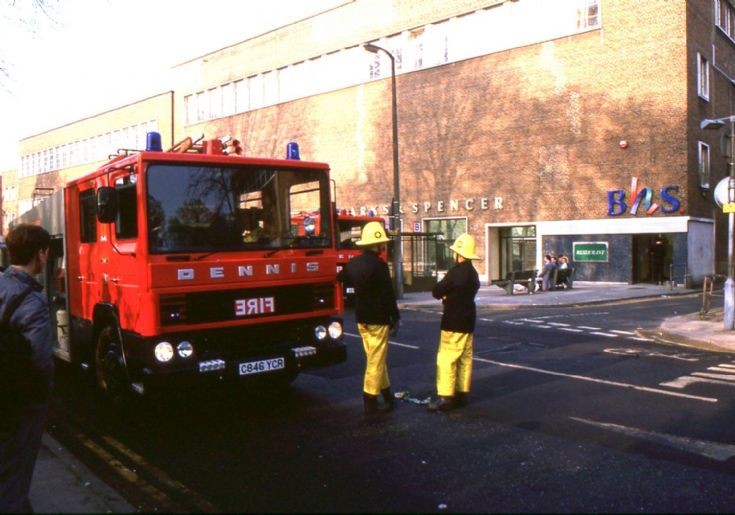 England Dennis pumper