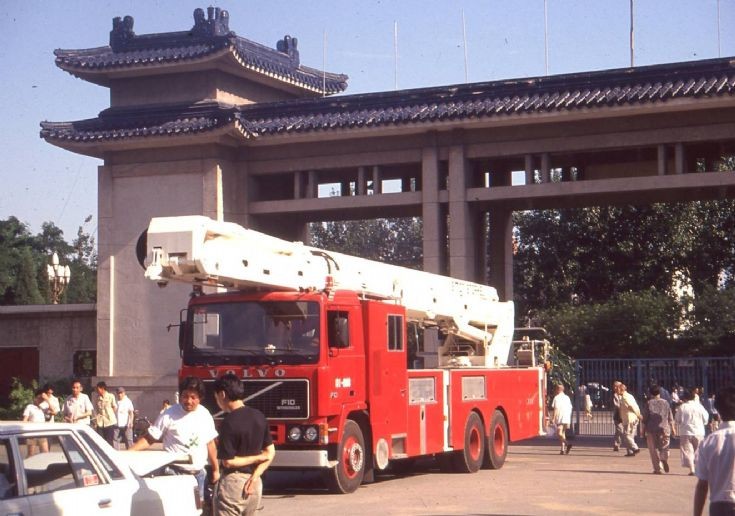 China Skylift Volvo
