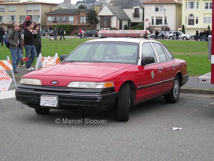 Ford Crown Victoria SFFD