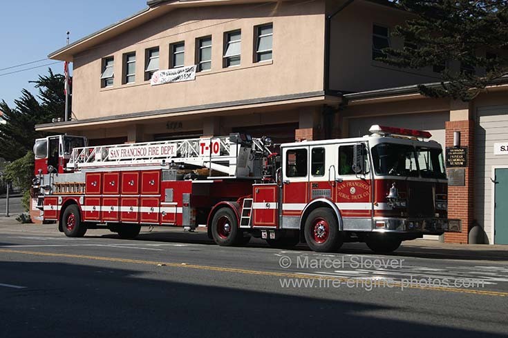 Photo of Truck 10 in front of Fire station.