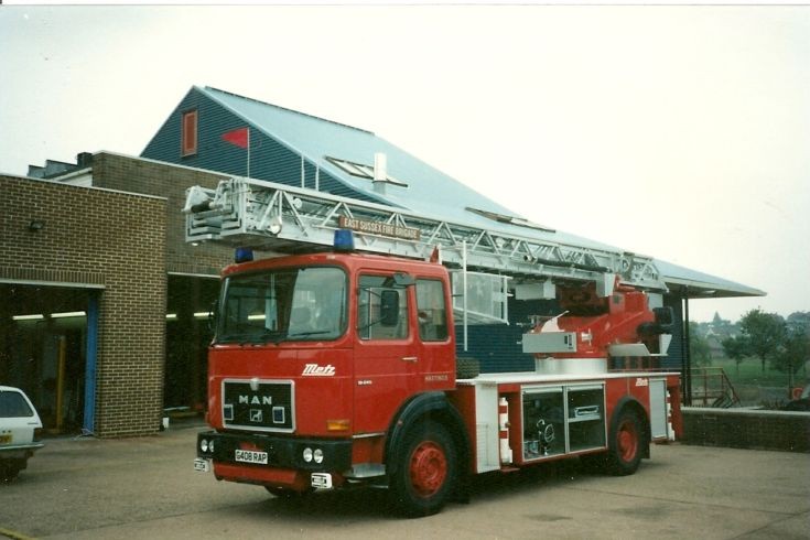 MAN 16.240/Angloco Metz TL East Sussex G408 RAP