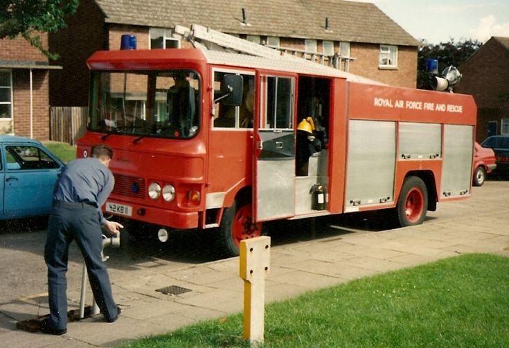 Bedford TKG/HCB-A WrT RAF 42 KB 11