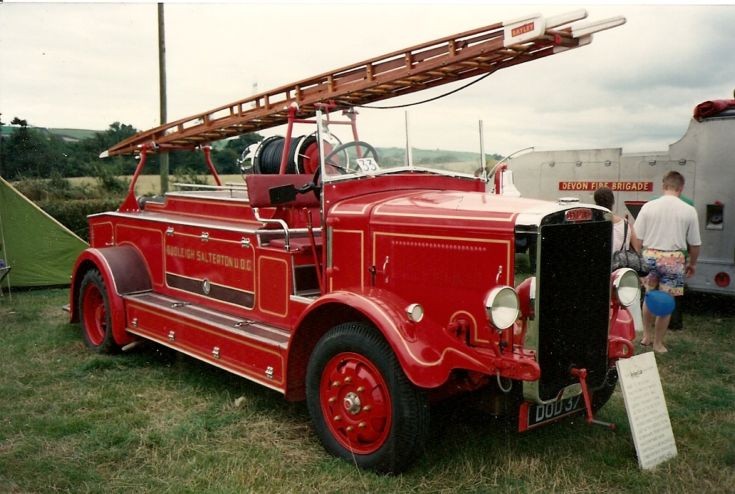 Leyland Cub P Budleigh Salterton DOD 37