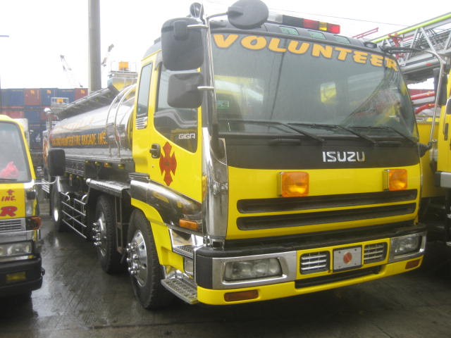 Isuzu GIGA Stainless Fire Tanker (Sta Cruz Vol.)