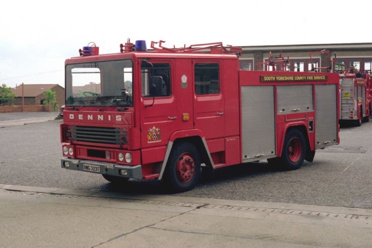 Dennis of South Yorkshire Doncaster 1989.