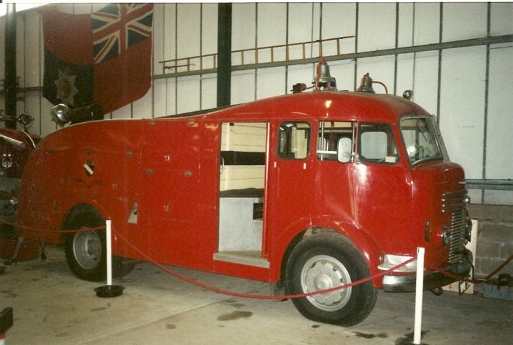 Commer Carmichael WrT ex Norfolk
