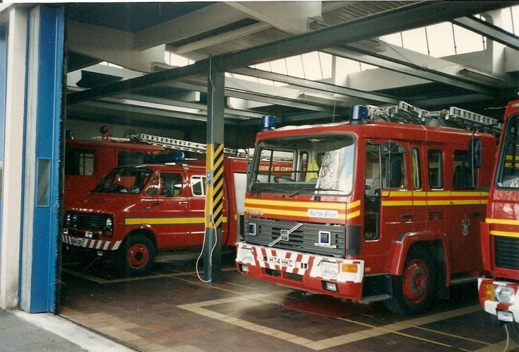 Volvo FL6.14/Fulton&Wylie WrL Clwyd H74 HKC