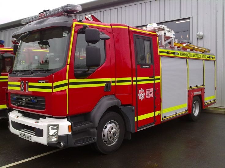 Volvo FLL Hampshire  unit 31