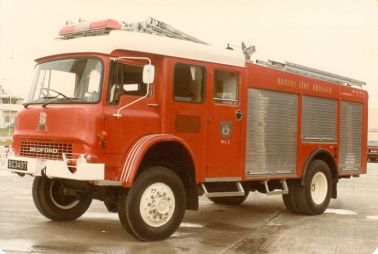 Bedford/CFE Water Tender Ladder no.2 (WRL2)