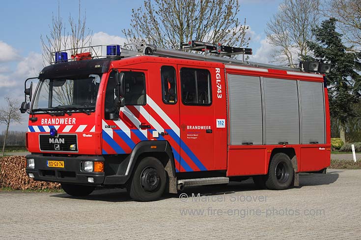 Brandweer Roggel en Neer MAN pump