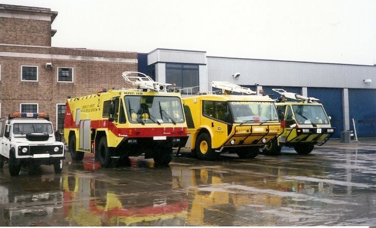 London City airport line up 2001