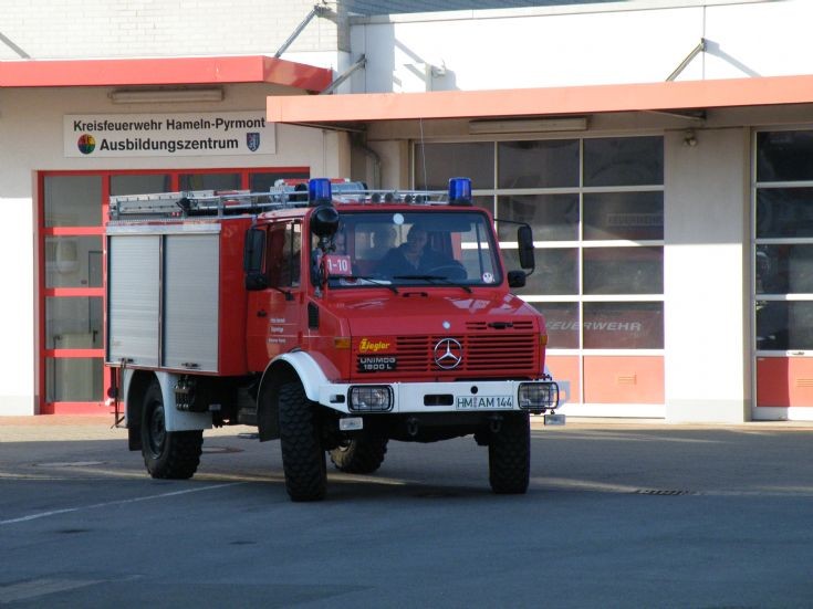 A TLF 8/18 of the Feuerwehr Bisperode