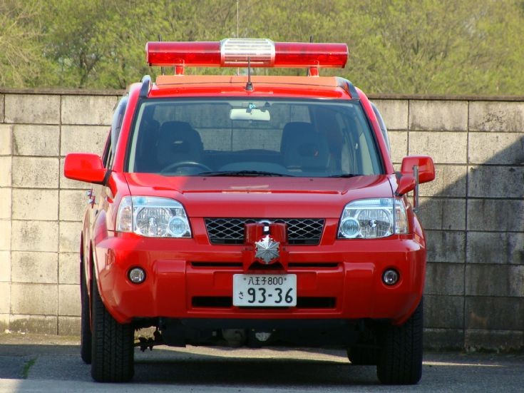 Tokyo Fire Department Nissan car