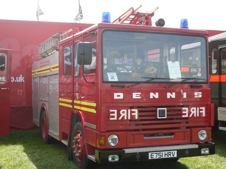 Dennis SS WrT