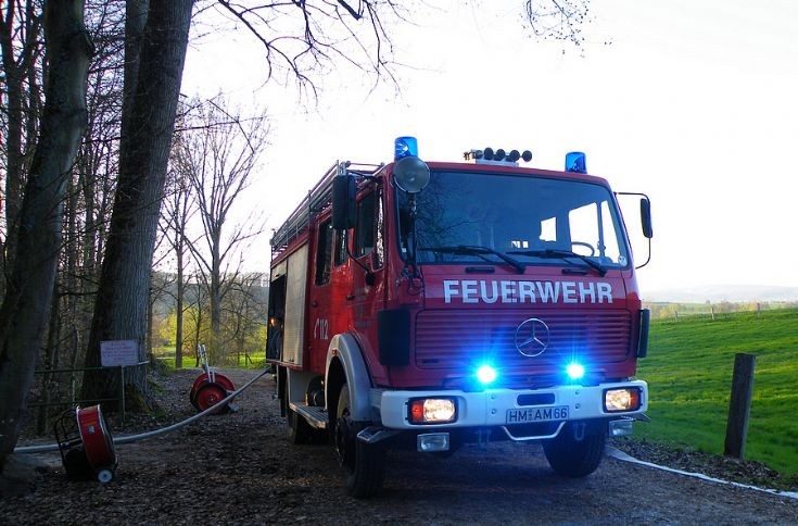 Pumper LF 16 of the Feuerwehr Kirchohsen