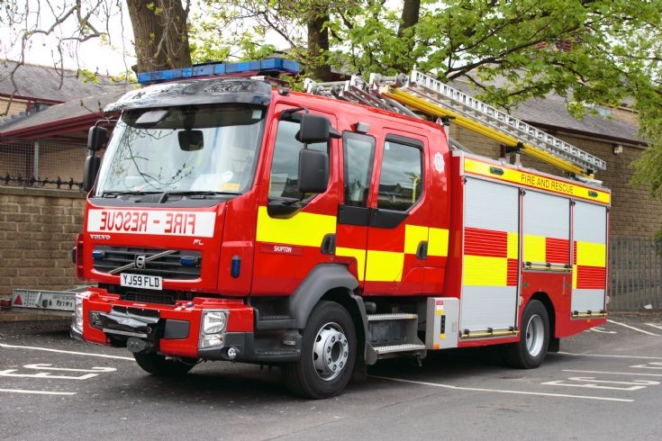 Volvo YJ59FLD