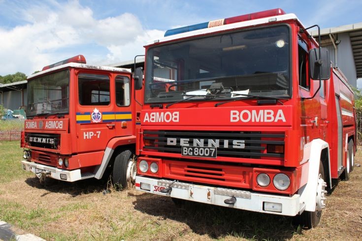 Twin Dennis Water Tender appliances