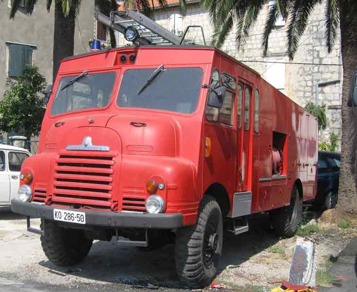 Bedford, Montenegro, 2008