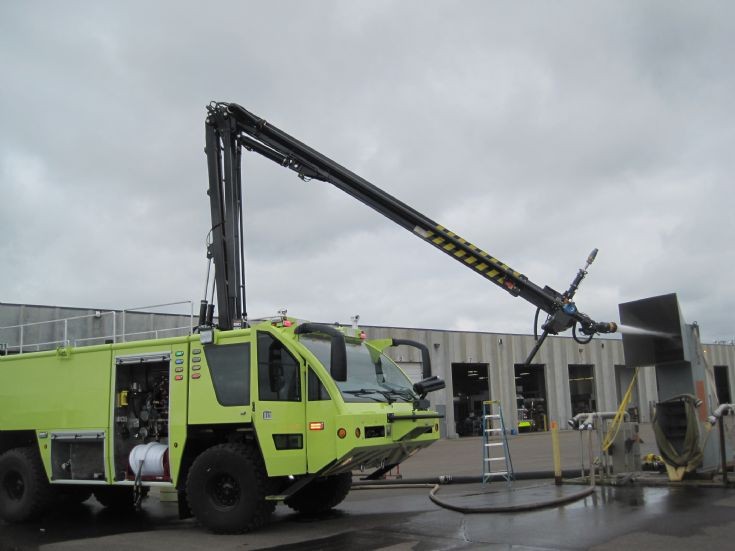 Rosenbauer Panther with HRET in Minnesota