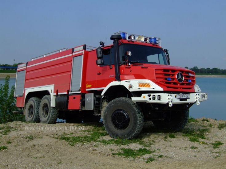 MB Zetros 2733 6X6