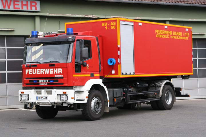 Iveco Prime mover feuerwehr Hanau