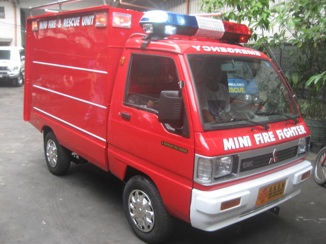 Mitsubishi Varica Mini Fire Fighter Unit C-Success