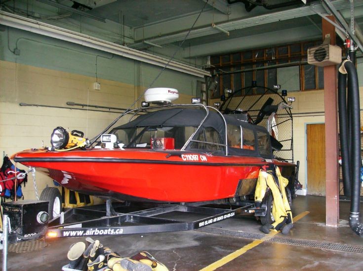 Barrie Fire Services  Marine 1