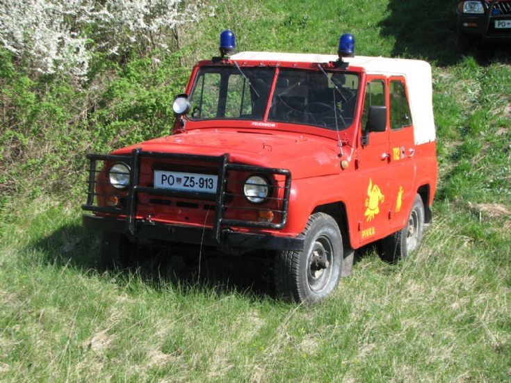 Slovenian fire truck - Pivka UAZ