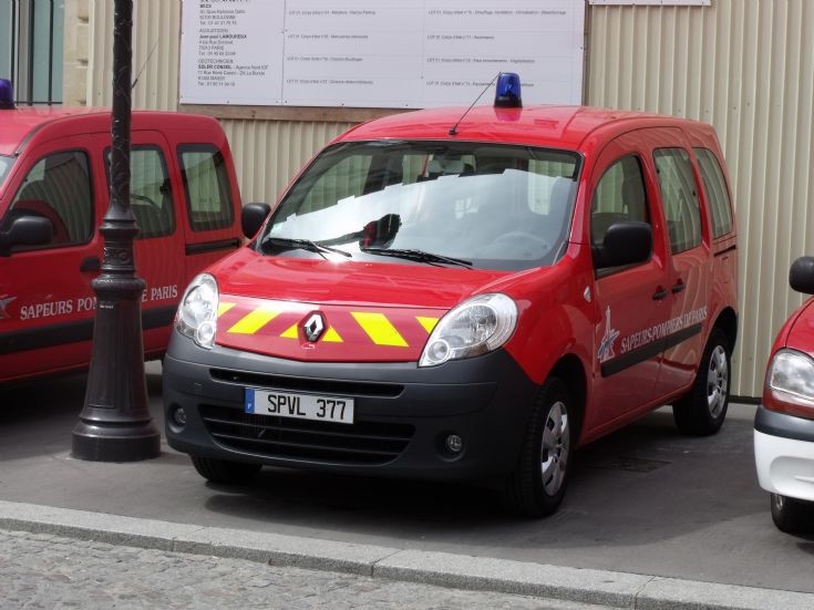 New Renault Kangoo Paris Fire brigade