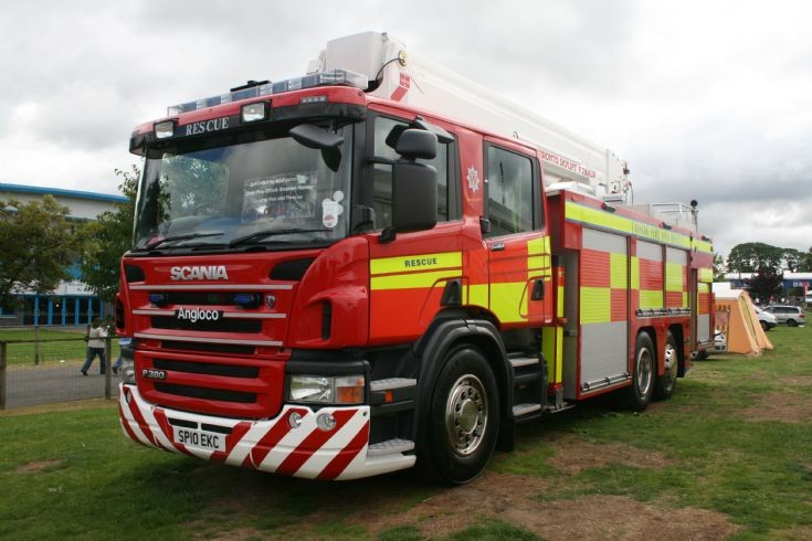 Tayside Scania Carp SP10 EKC