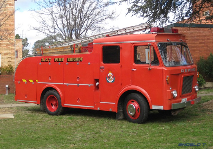 ACTFB Dennis Jag at Canberra Fire Museum
