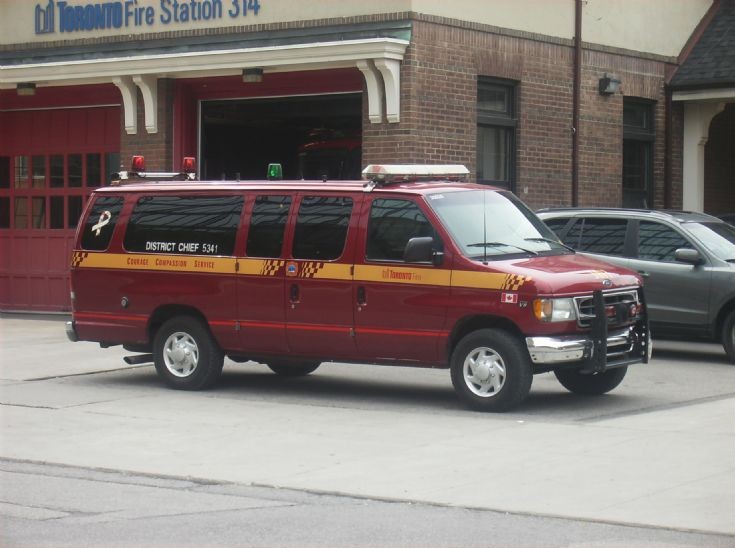 Toronto Fire Services chief 5341
